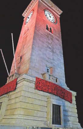 The team effort to create 7,500 crocheted poppies