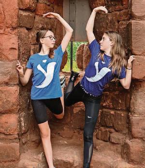 Kids dance at Bothwell Castle