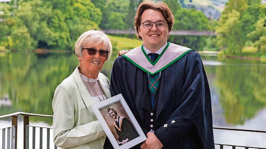Student pays gown tribute to his grandad