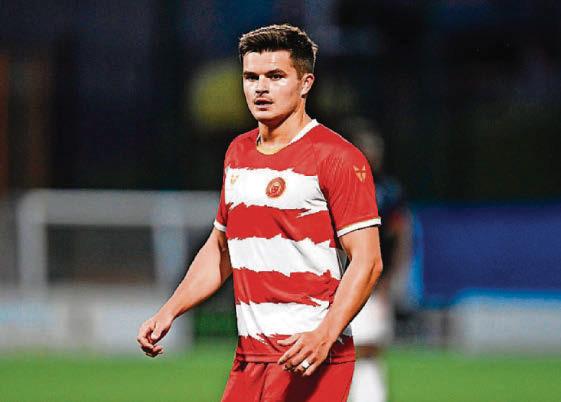 Accies youth goalie makes Hull switch