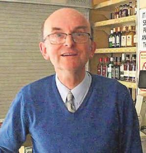 Eifion Williams ar restr fer Gwobrau Gwneud Gwahaniaeth