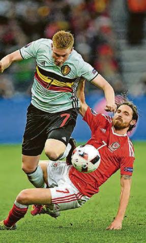 ALLEN CALLS TIME ON CAREER