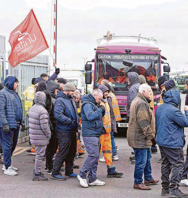 Bin lorry drivers now facing pay downgrade