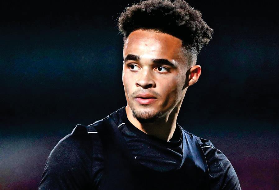 KELLY PENS DEAL AT THE PILGRIMS