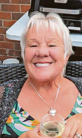 Fundraiser surpasses £10k for Sandra after fall leaves her paralysed