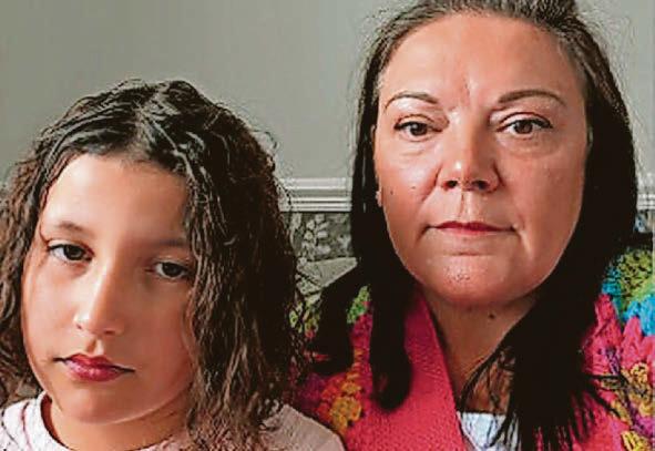 Mum hit with £1k bill for daughter's online gaming