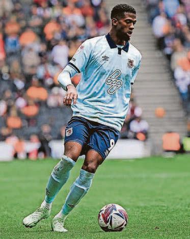 Point not enough as Town drop out of play-off places