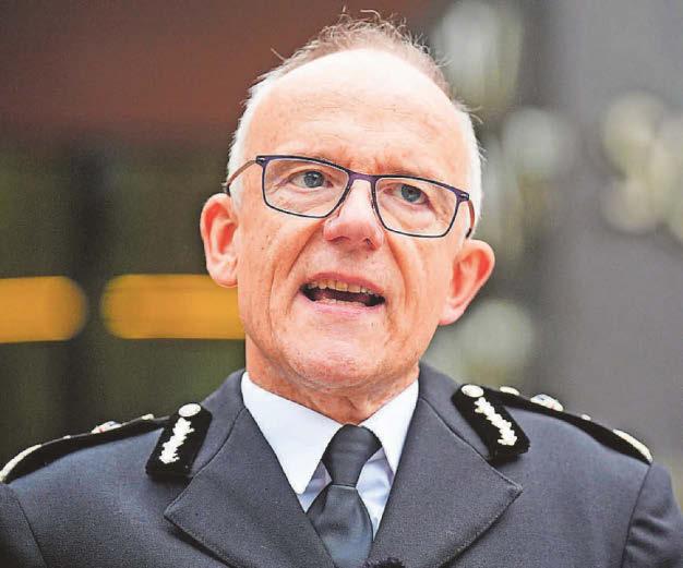 Met Police chief calls for reforms