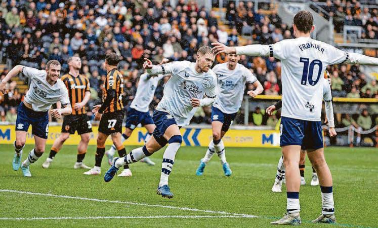 Gelhardt proves spot-on for a priceless win