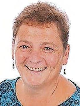 Praise for retiring headteachers