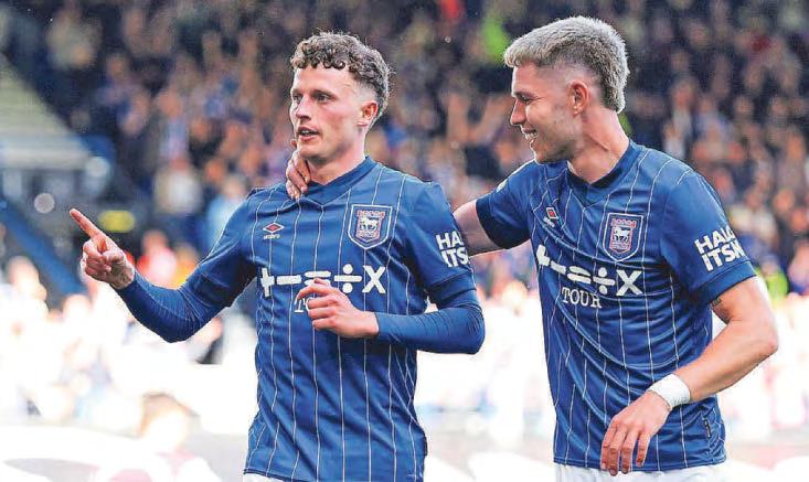 Rivals waste no time in signing stars