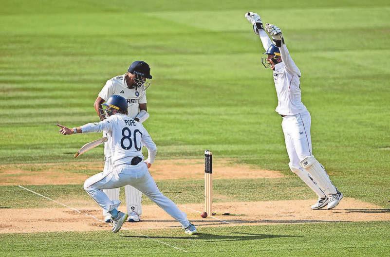 Bashir seals late win for England