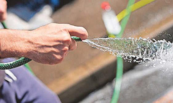 Reservoir levels falling in spite of the hosepipe ban