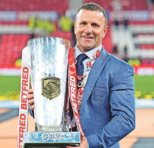 KR coach emotional after accepting his honorary degree