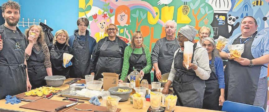 Volunteers rally to provide healthy options with Chop, Chat & Change project