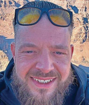 Whisky-binge dad in 'disgraceful' rampage on plane