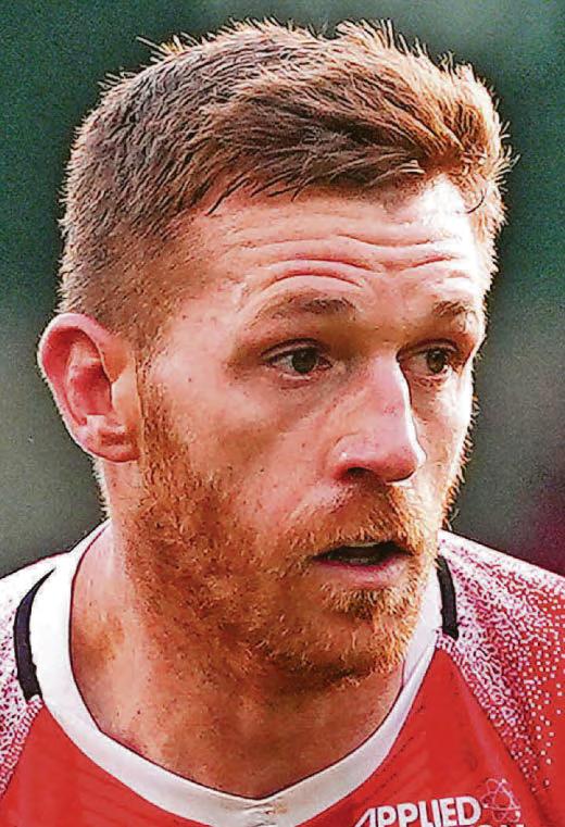 Salford's Sneyd is to leave club