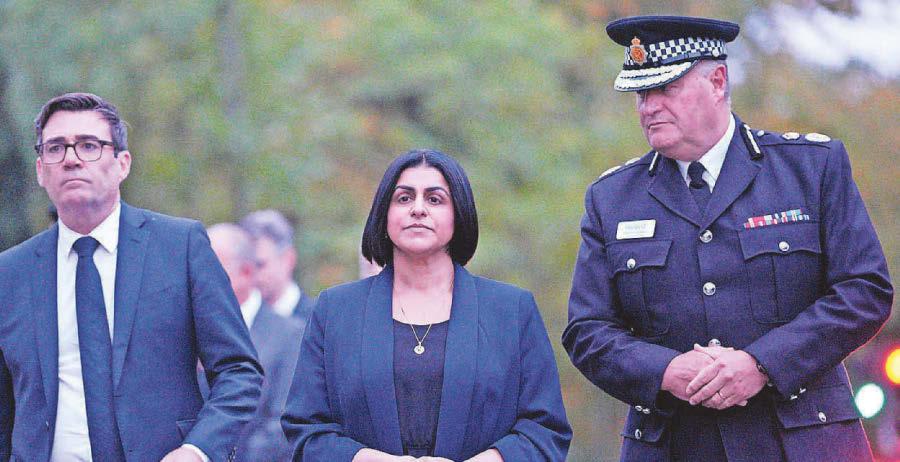 We will always stand together, says mayor