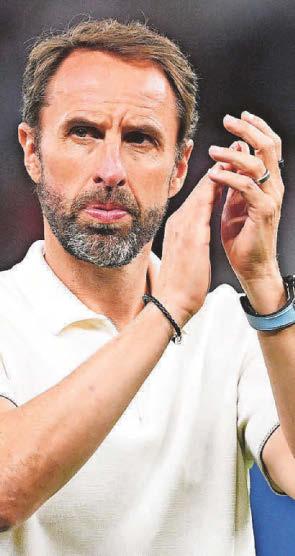 Amorim's doing 'pretty well' says Ex-England boss
