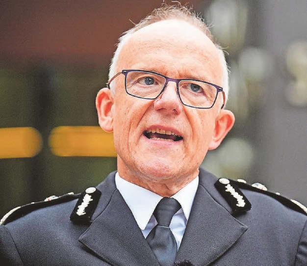 Met Police chief calls for reforms