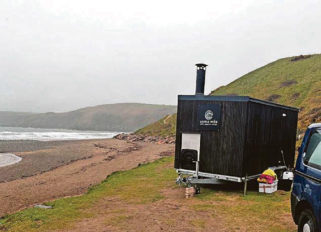 OUR REPORTER PUTS NEW BEACH SAUNA CRAZE TO THE TEST