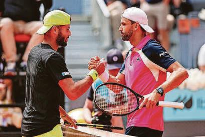 Fearnley beaten after Spain power-cut