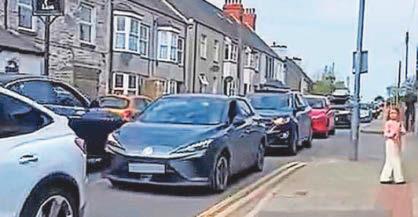 ANGRY RESIDENTS PLANNING MOVING BLOCKADE AT BEAUTY SPOT PLAGUED BY TRAFFIC