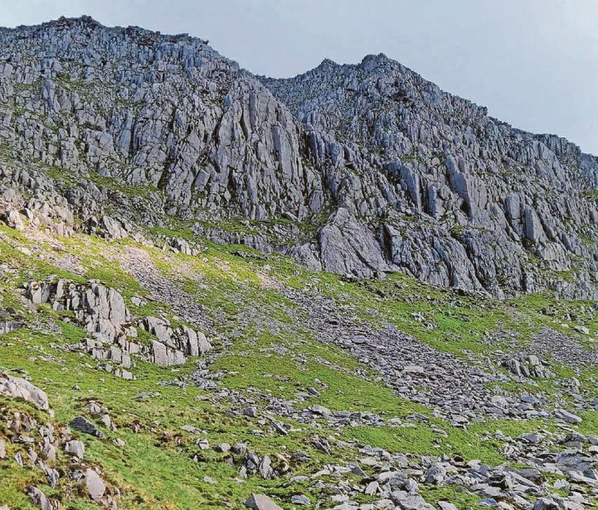 SCRAMBLER KILLED IN FALL ON GLYDERAU