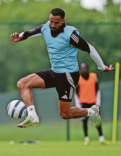 Dragons told to move for Newcastle striker Wilson