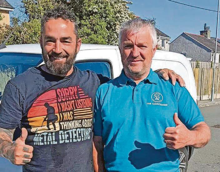 'Unbelievable' hoard of 29 Roman coins found by metal detectorists