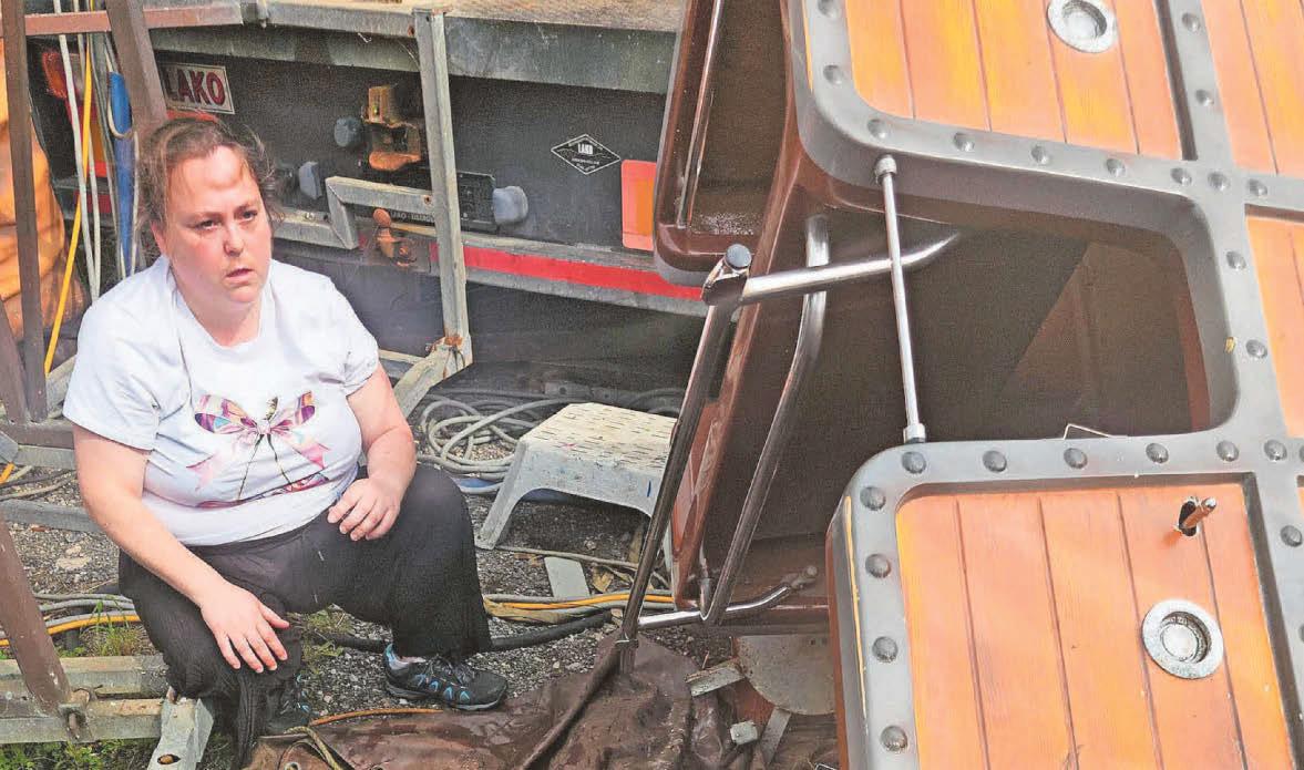 Woman and child hurt as 'rollercoaster cart crashed off track at N.Wales funfair'