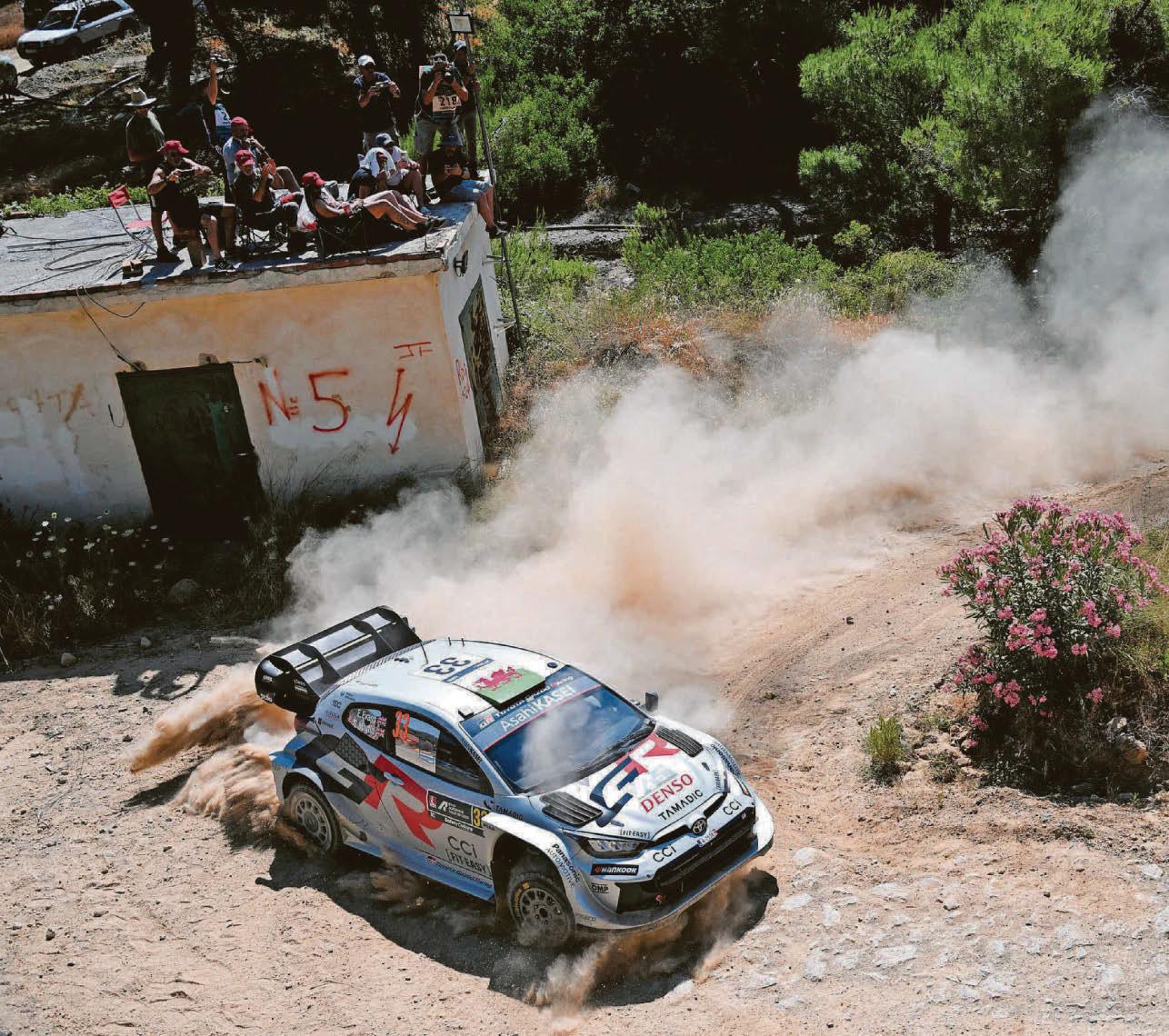 Evans takes valuable title points on tough Acropolis