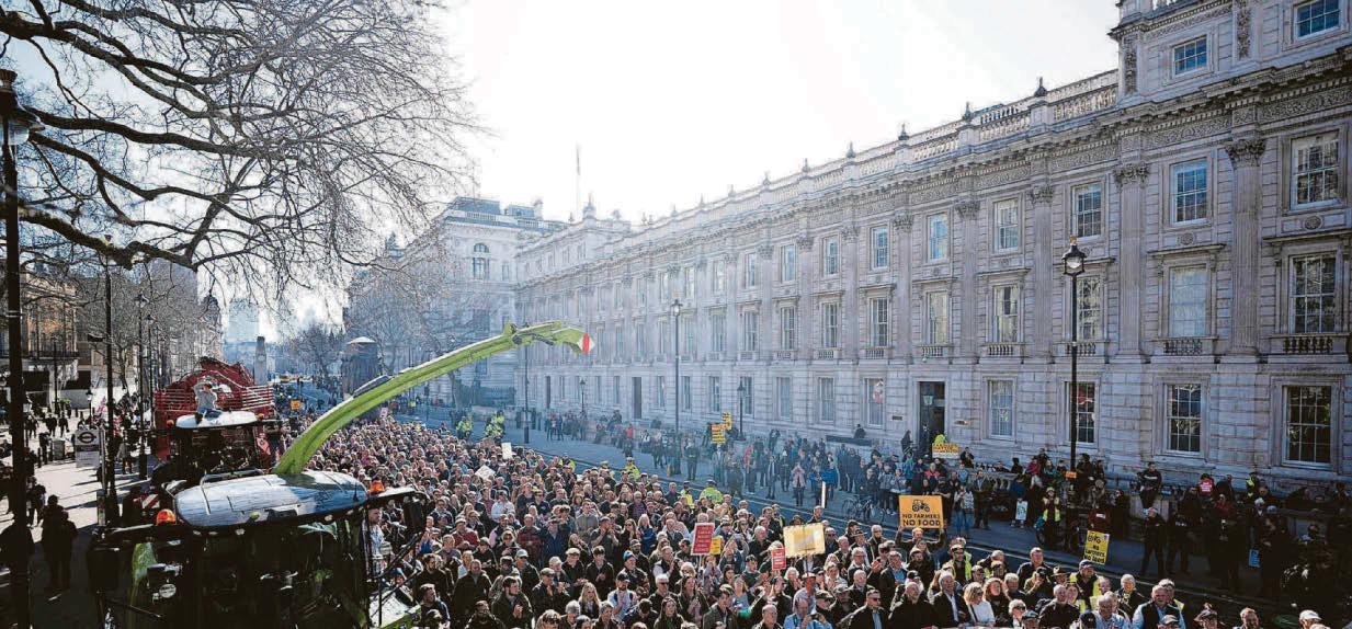 Farmers 'in despair' as tax change looms closer