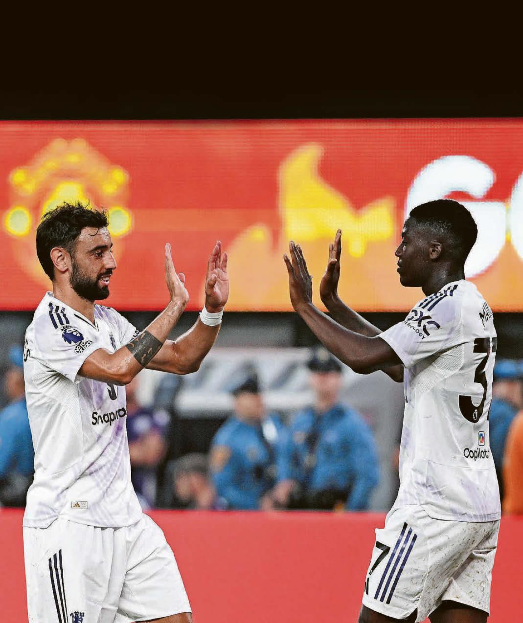 United need midfield arrival as pairing fails to convince Amorim