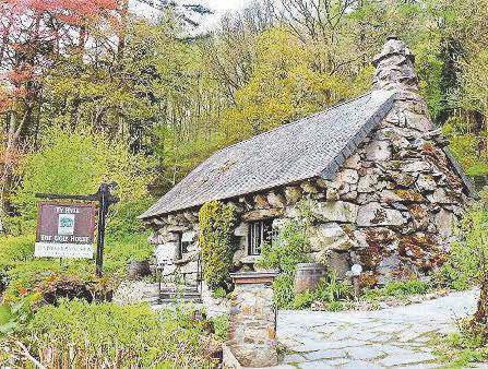 Intriguing house proves that beauty is in the eye of the boulder