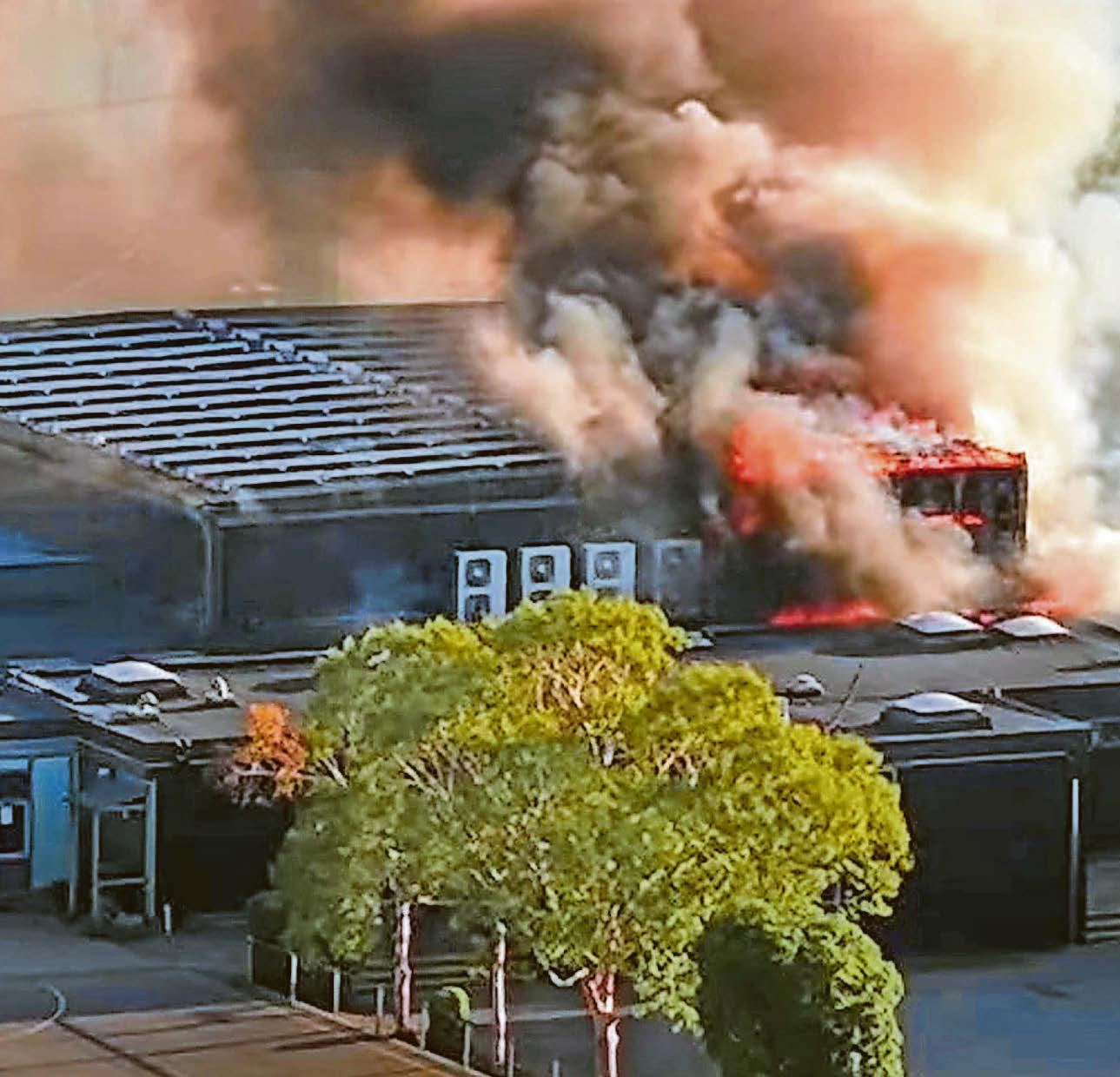 School hit by blaze to be closed for rest of week