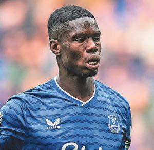 Storm the Palace... but Blues have to attack right way