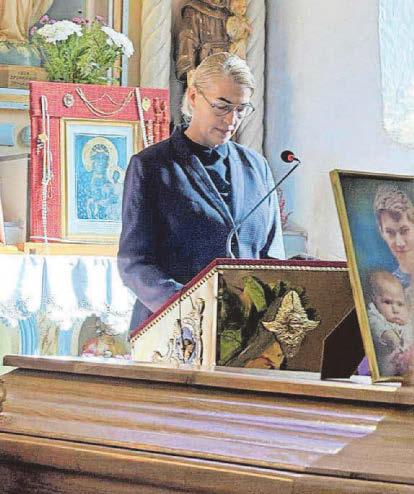 Tears and disbelief at funeral of family torn apart in horror crash