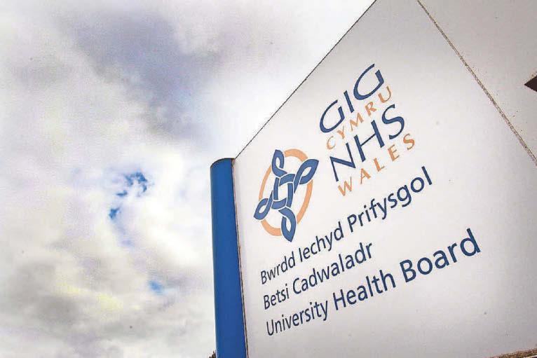 People 'afraid of going to hospital' in N.Wales says retired consultant