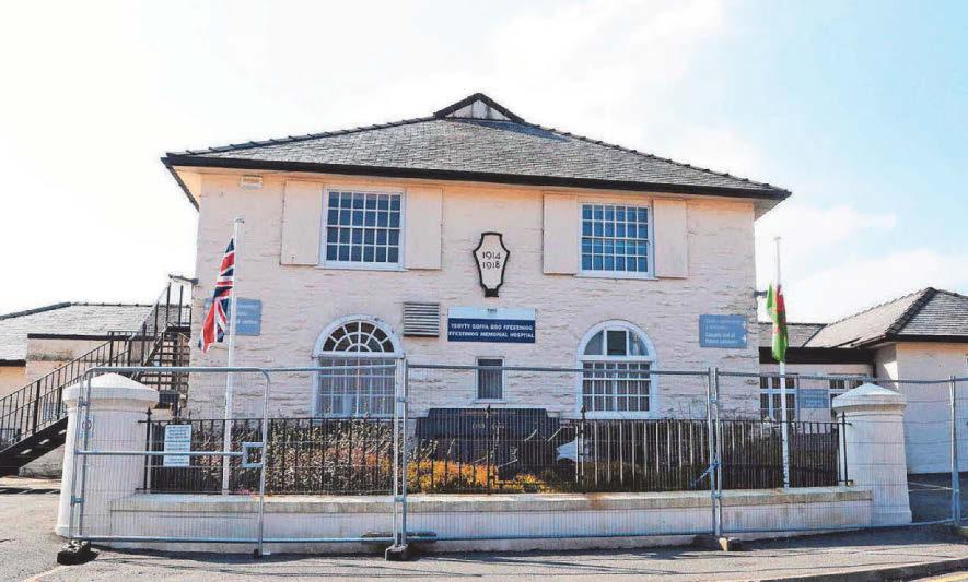 'Community hospitals are key to aid care crisis'