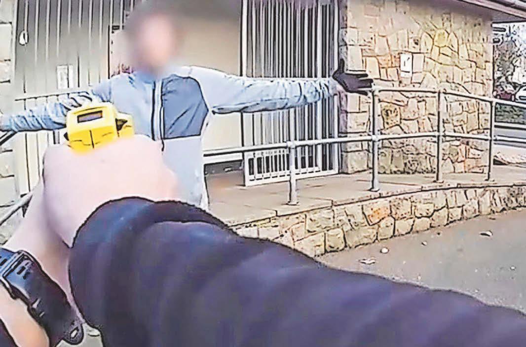 KNIFEMAN TASERED IN TOWN CENTRE INCIDENT