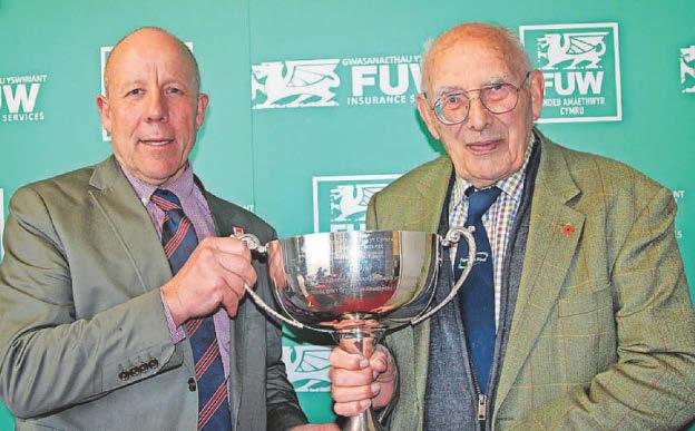 FUW LIFETIME ACHIEVEMENT AWARD FOR TERRY