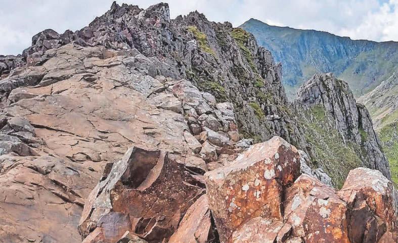 Hiker died after slipping on knife-edge ridge while reaching for dog