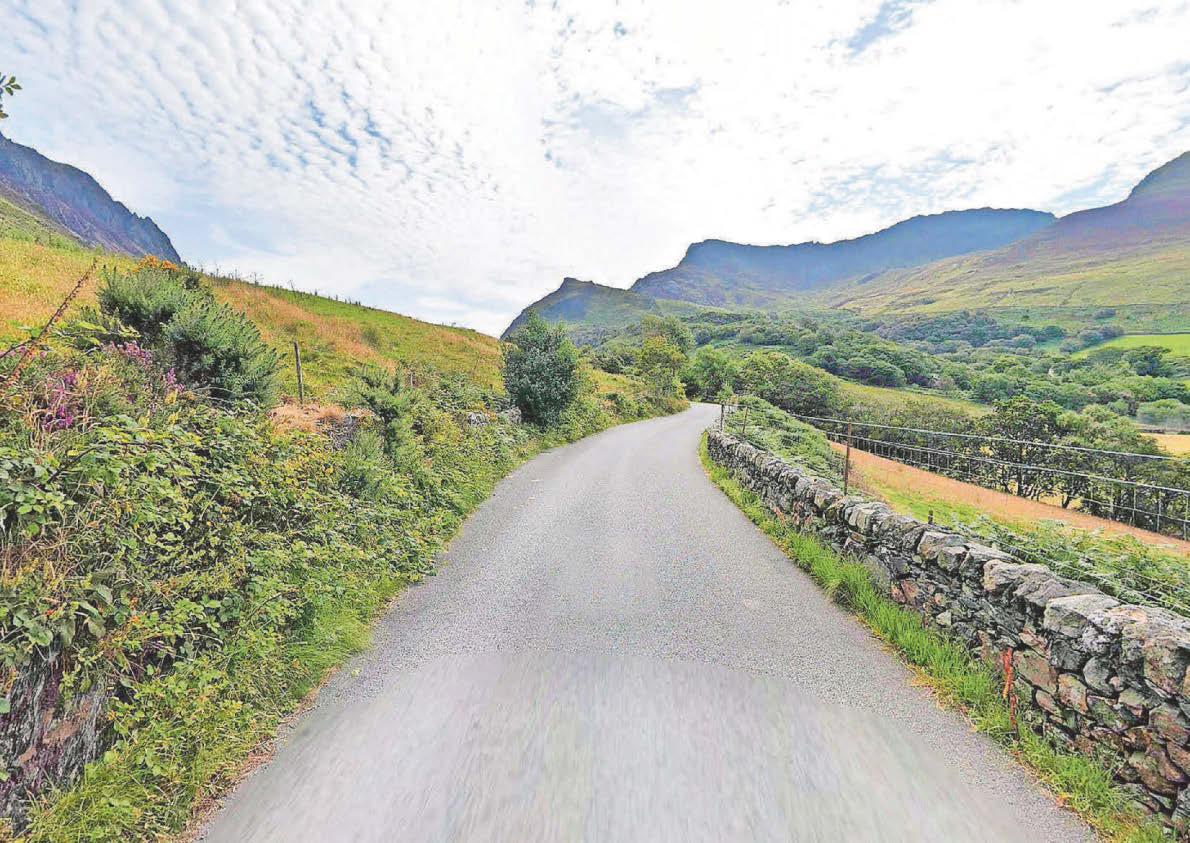Minor earthquake is recorded in Eryri valley