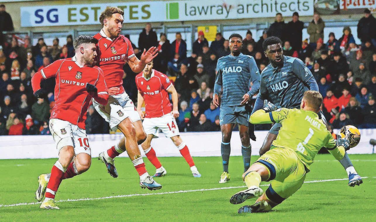 Windass strike sends the Dragons into fifth round