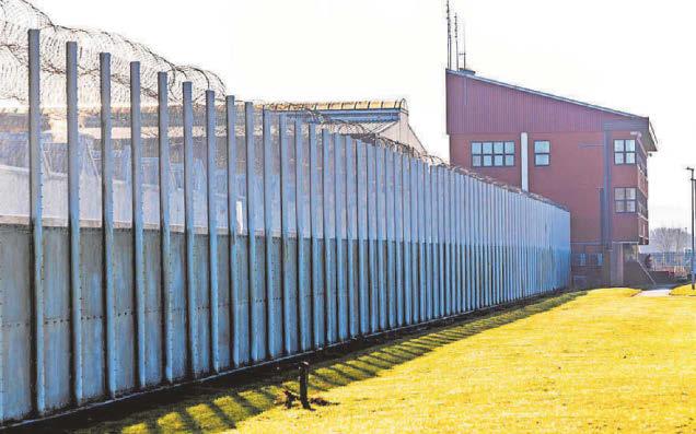 Man serving time for knife attack dies in jail
