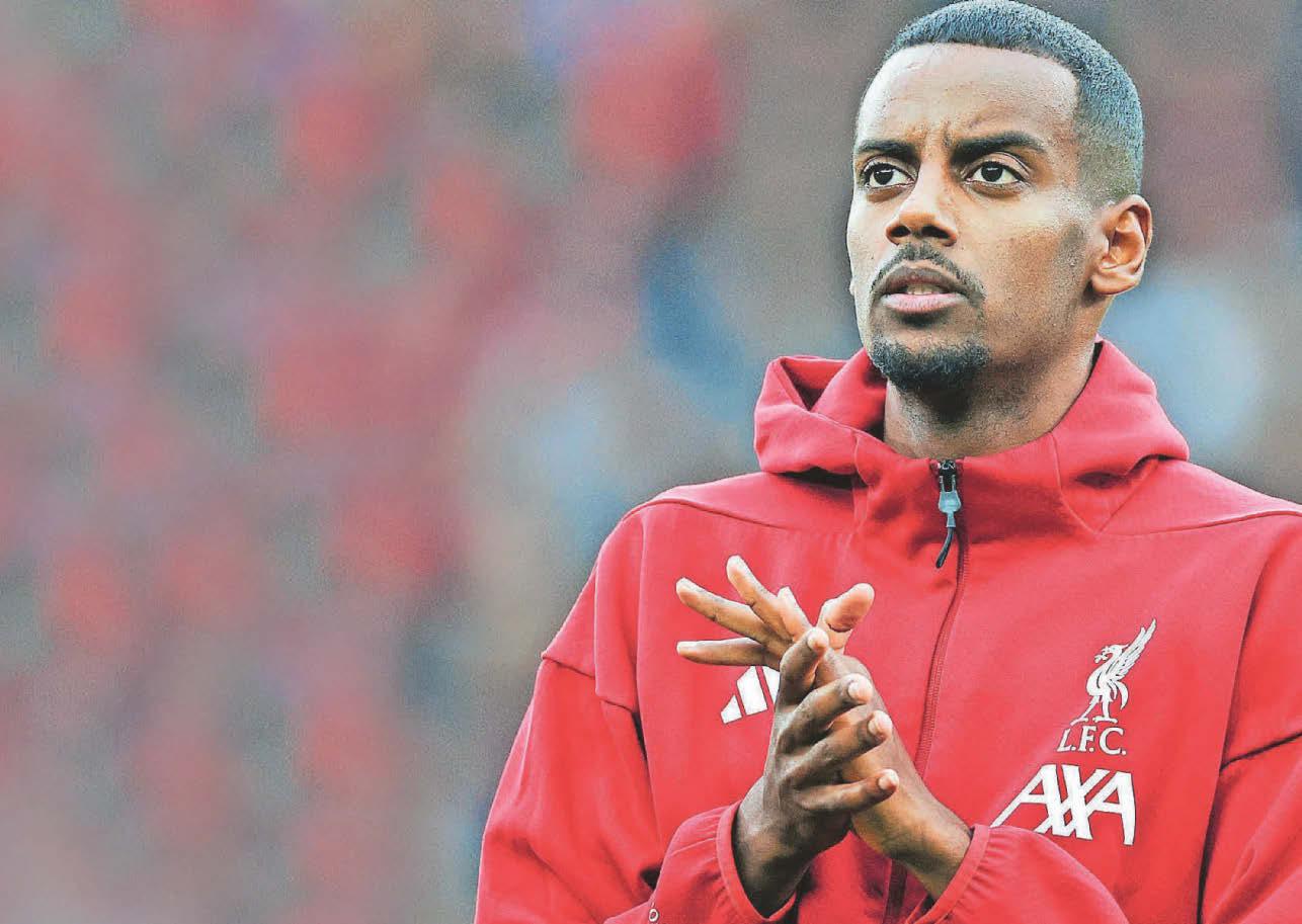 Slot handed run-in boost as Reds eye Isak return to action by end of March