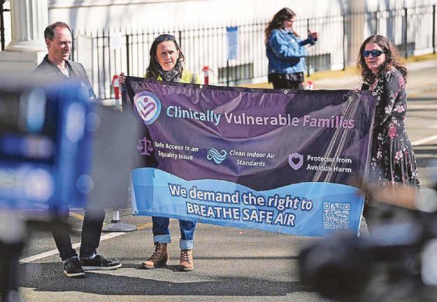 Covid report 'shows risk of outbreak'