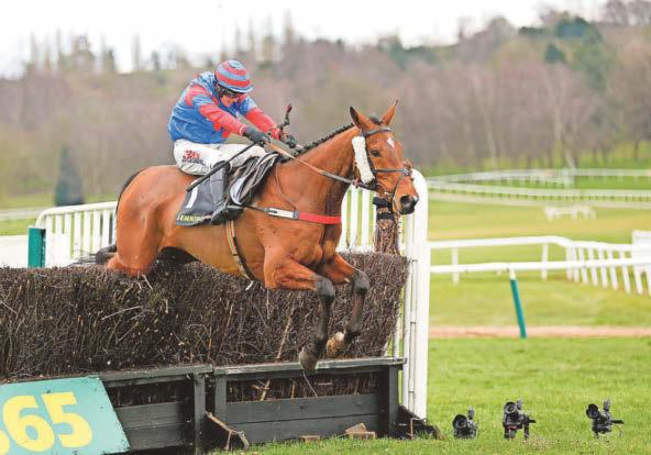 Rising can leave his rivals for Dust in feature at Kempton