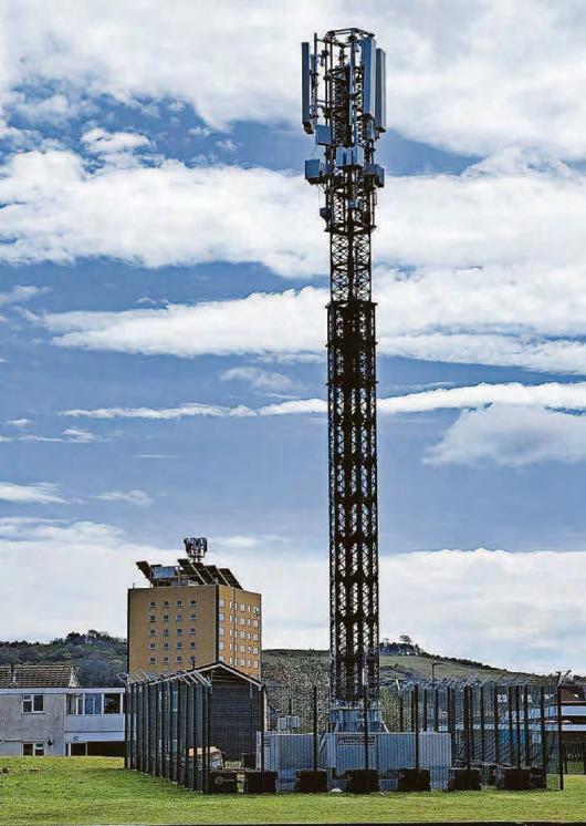 Residents angry over 'horrendous' mast near homes